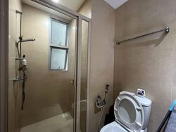 The Lakeshore (D22), Condominium #573073521